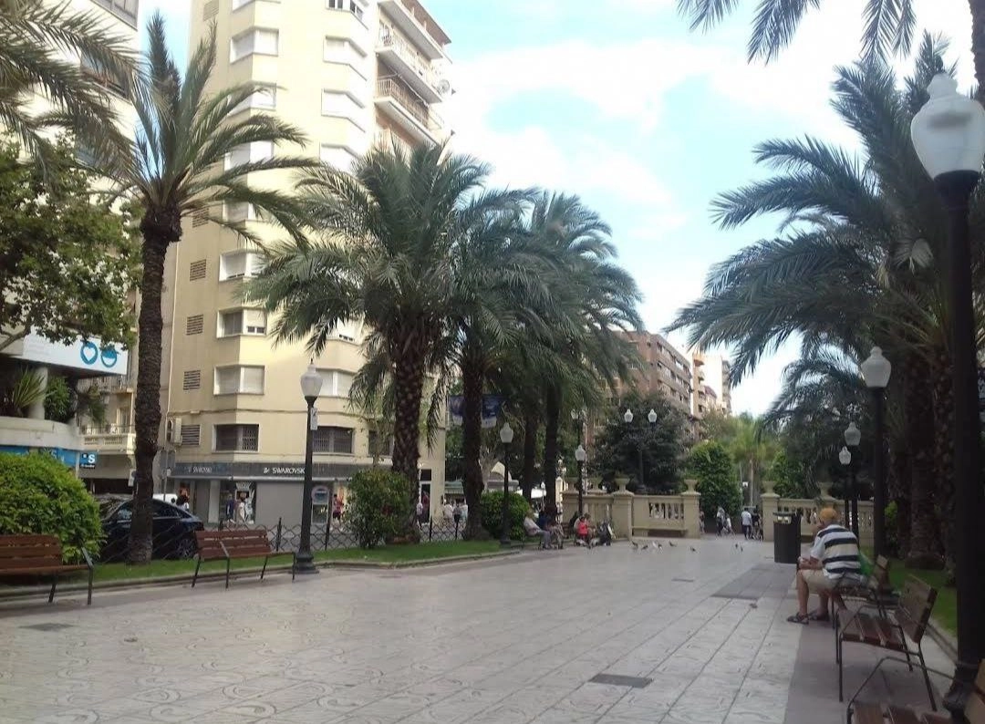 Клуб "Discoteca Limousine Alicante"