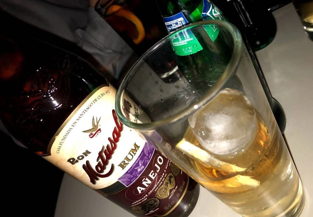 Клуб "Café Pub La Historia"