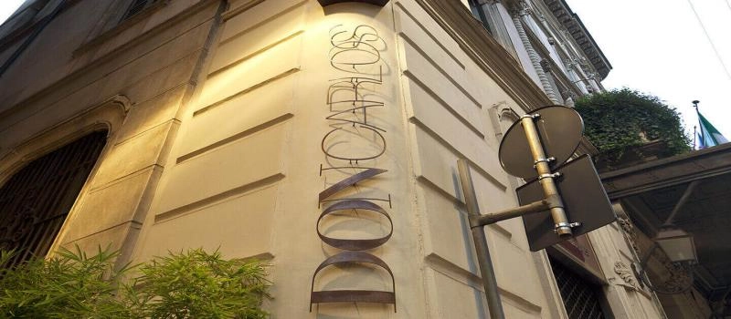 Ресторан Don Carlos в Милане: Ресторан, Ресторан с историей, Винный погреб, Итальянская кухня, Ресторан при отеле, Изысканная кухня, Деловые встречи,