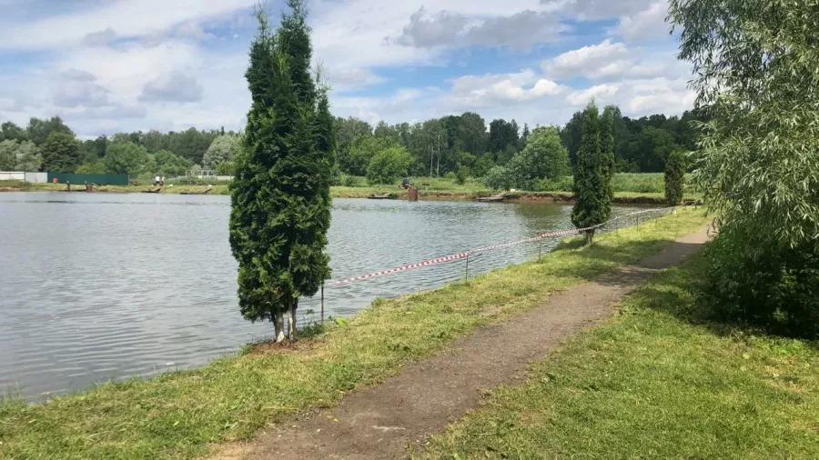 Рыбацкий уголок в Москве: База отдыха, Чилим, Клуб охотников , Рыбалка,