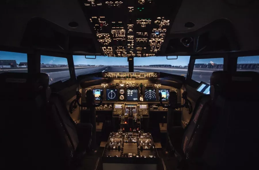 Симулятор полёта Dream Aero в Дубаи: Авиасимулятор, Симулятор полётов, Аттракцион, Тренажёр-самолёт, Маршруты полётов, Полёты на авиасимуляторе,