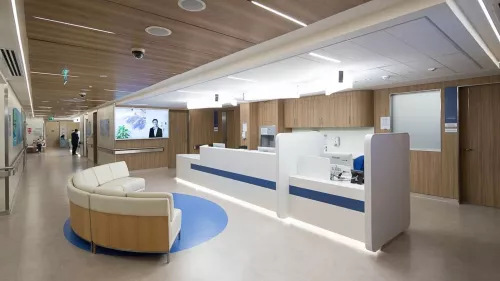 Медицинский центр Emirates Hospital Jumeirah в Дубаи