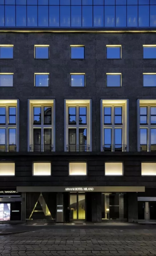 Отель Armani Hotel Milano 5* в Милане: Armani отель, Премиум отель, Бассейн, Фитнесс, Гидромассаж, Шведский стол,