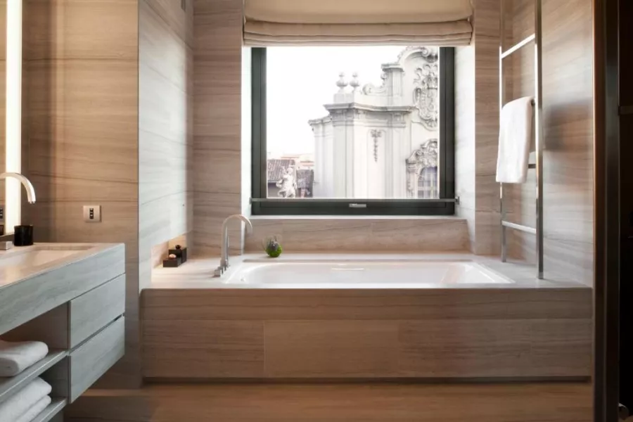 Отель Armani Hotel Milano 5* в Милане: Armani отель, Премиум отель, Бассейн, Фитнесс, Гидромассаж, Шведский стол,