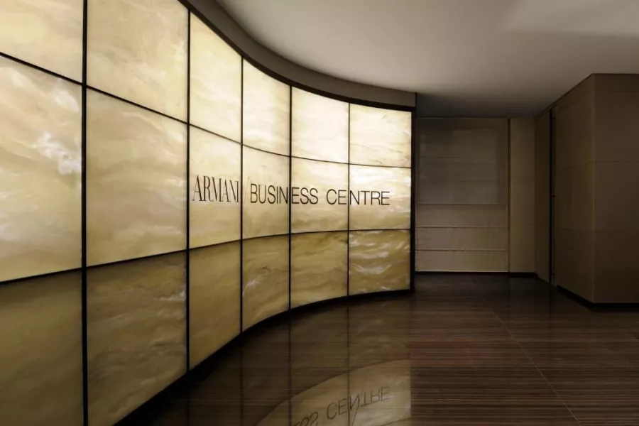 Отель Armani Hotel Milano 5* в Милане: Armani отель, Премиум отель, Бассейн, Фитнесс, Гидромассаж, Шведский стол,