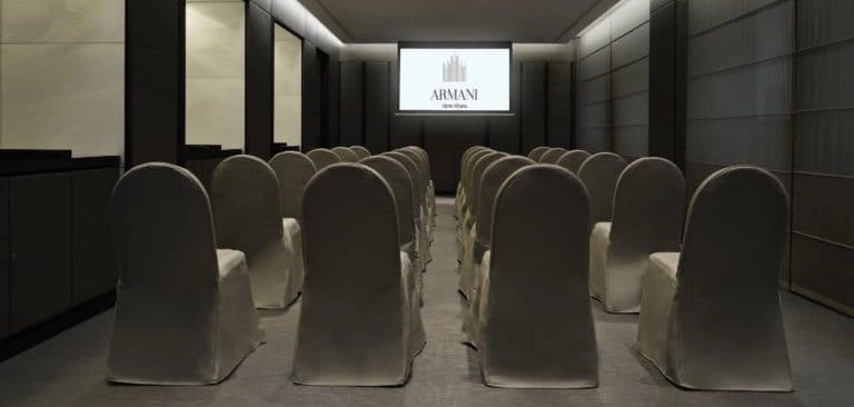 Отель Armani Hotel Milano 5* в Милане: Armani отель, Премиум отель, Бассейн, Фитнесс, Гидромассаж, Шведский стол,