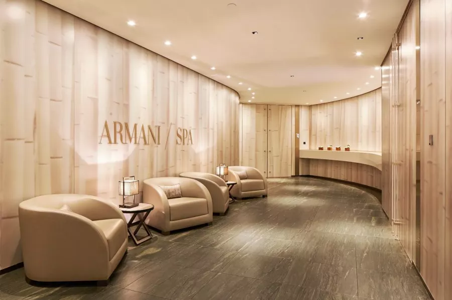 Отель Armani Hotel Milano 5* в Милане: Armani отель, Премиум отель, Бассейн, Фитнесс, Гидромассаж, Шведский стол,