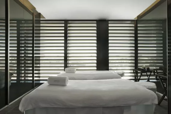 Отель “Armani Hotel Milano 5*”