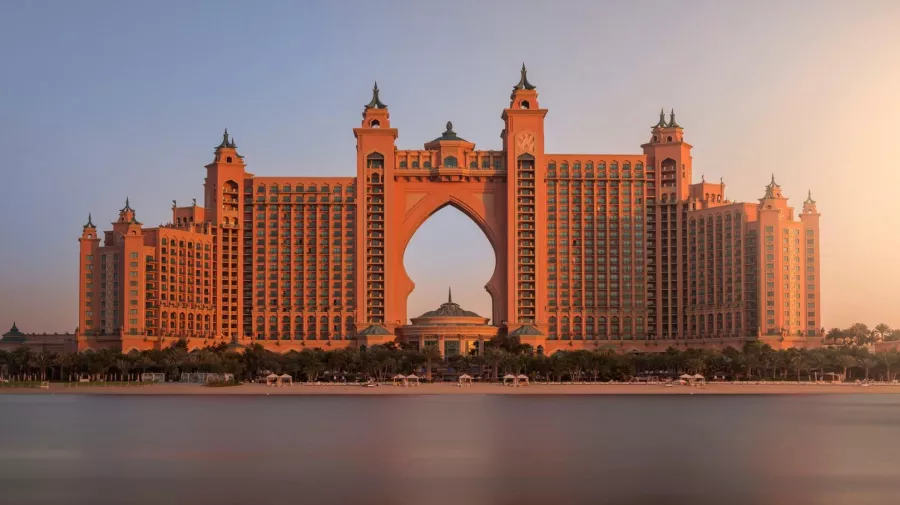 Отель Atlantis, The Palm 5* в Дубаи: Отель, Номера, Бассейны, Отель на островах, Аквапарк, Конференц-залы, Рестораны, Бары, Кафе, Шведский стол, СПА, Клубы,