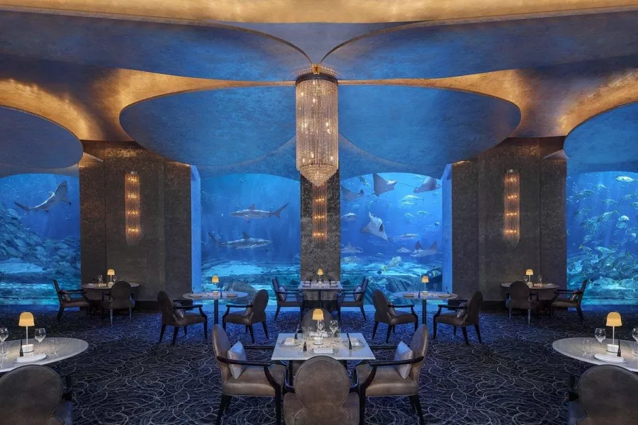 Отель Atlantis, The Palm 5* в Дубаи: Отель, Номера, Бассейны, Отель на островах, Аквапарк, Конференц-залы, Рестораны, Бары, Кафе, Шведский стол, СПА, Клубы,
