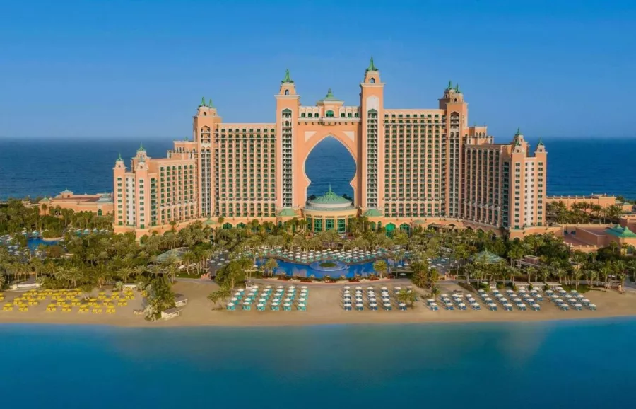 Отель Atlantis, The Palm 5* в Дубаи: Отель, Номера, Бассейны, Отель на островах, Аквапарк, Конференц-залы, Рестораны, Бары, Кафе, Шведский стол, СПА, Клубы,