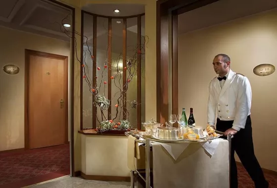 Отель "Cavour 4*"