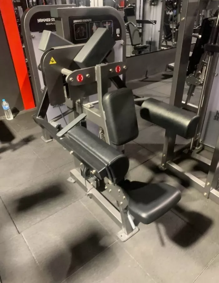 Фитнес зал "Titan Fitness Alicante"