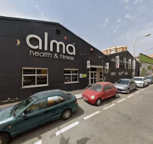 Фитнес зал Alma Fitness Club в Аликанте