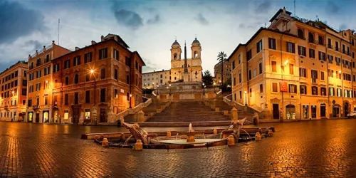 Испанская лестница ( La Scalinata di Trinità dei Monti)  в  Риме