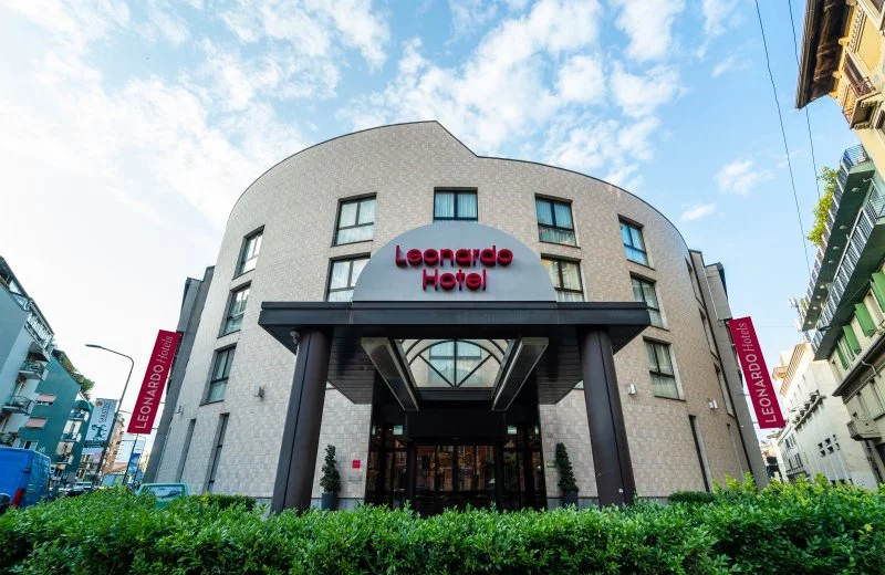 ОтельLeonardo Hotel Milan City Center 4* в Милане: Отель в центре, Фитнесс-центр, Конференц-зал, Ресторан, Открытая терраса, Бар, Трансфер, Шведский стол,