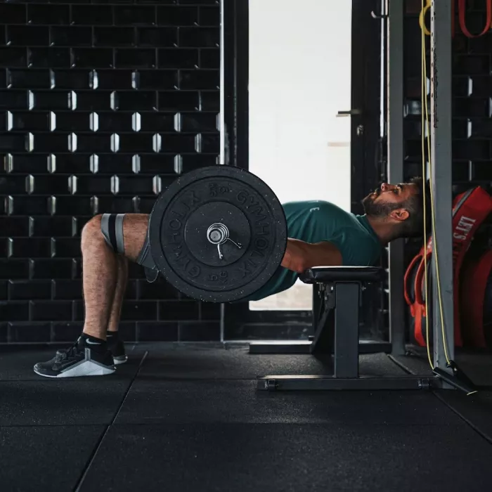 Тренажерный зал "CROSS FIGHT LARA"