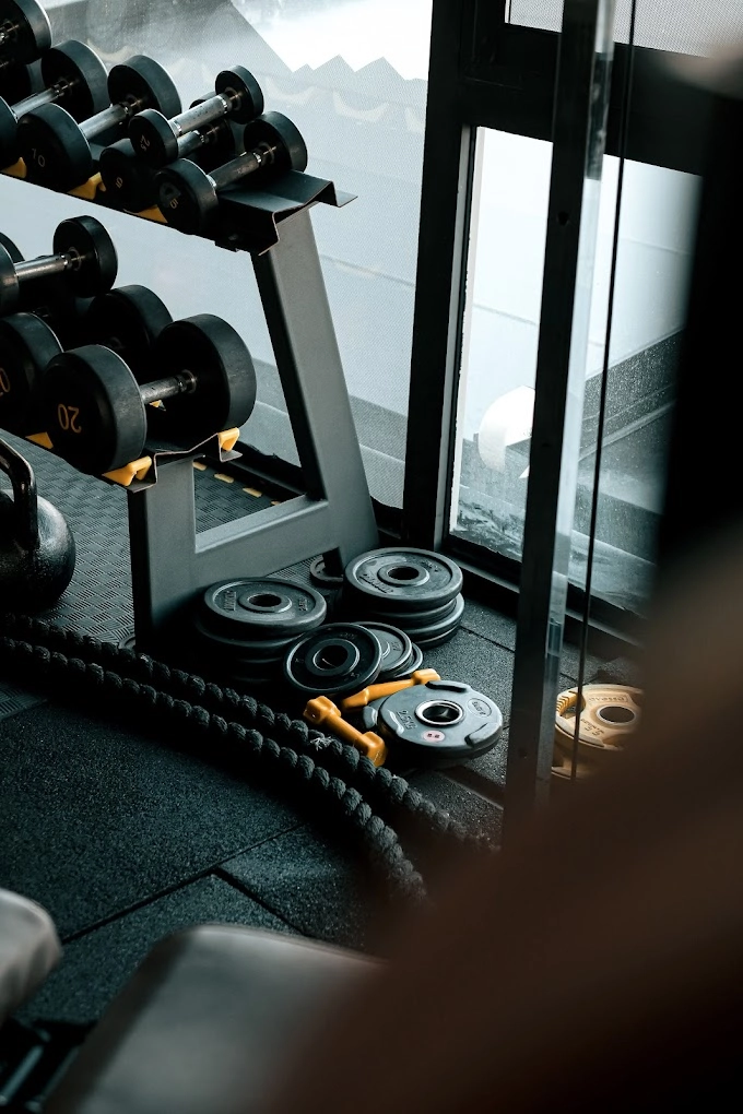 Тренажерный зал "CROSS FIGHT LARA"