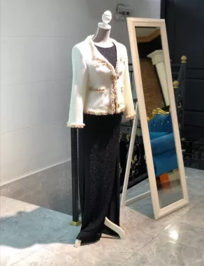 La Mode შოურუმი ტანსაცმლის მაღაზია (Магазин одежды "La Mode ShowRoom")