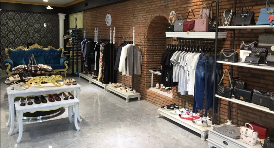 La Mode შოურუმი ტანსაცმლის მაღაზია (Магазин одежды La Mode ShowRoom) в Тбилиси: Магазин, Модно, стиль, Одежда , Мода,