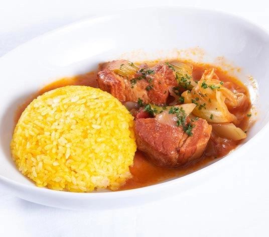 Кафе-бар - Sakura Cafe Jimbocho в Токио: Кафе, Закусочная, Быстрое питание,