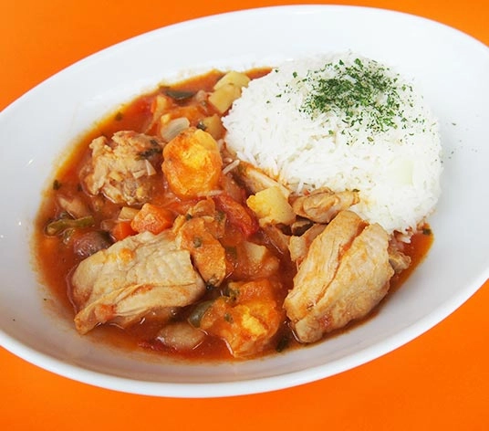 Кафе-бар - Sakura Cafe Jimbocho в Токио: Кафе, Закусочная, Быстрое питание,