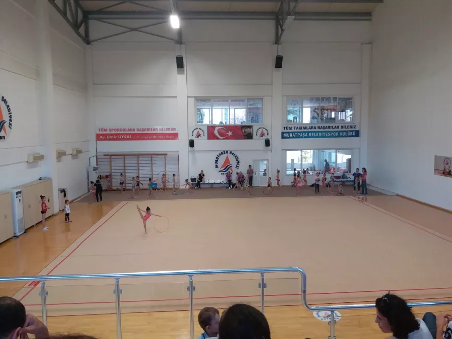 Спортивный комплекс Muratpaşa Belediyesi Süleyman Evcilmen Spor ve Sergi Salonu в Анталии: Развитие, Игры,