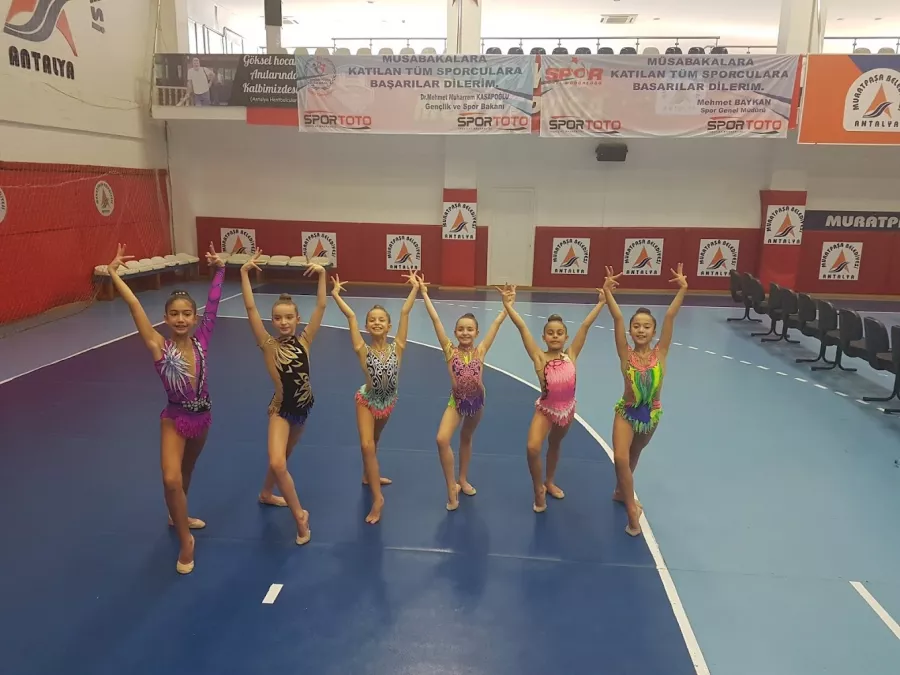 Спортивный комплекс Muratpaşa Belediyesi Süleyman Evcilmen Spor ve Sergi Salonu в Анталии: Развитие, Игры,