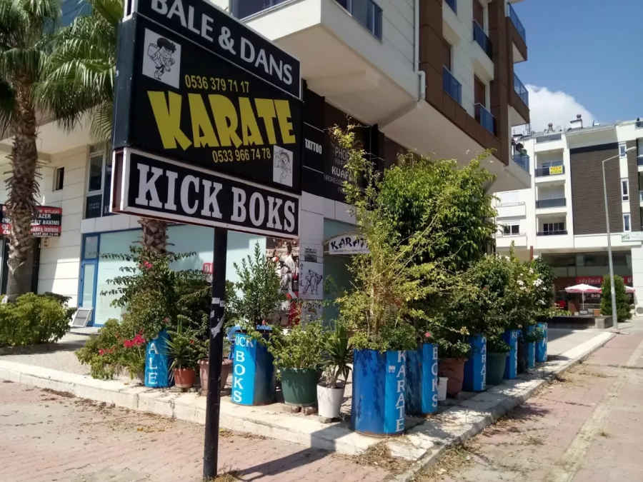 Каратэ Akdeniz Kaplanlari Karate Ihtisas Spor Kulübü в Анталии: Каратэ, Школа каратэ, Развиваться, Для детей,