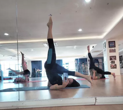 Студия пилатеса "Pilates Lite Studio"