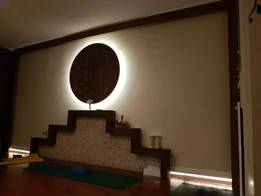 Студия йоги Antalya Yoga в Анталии: Студия йоги, Йога, Развиваться, Следить за здоровьем,