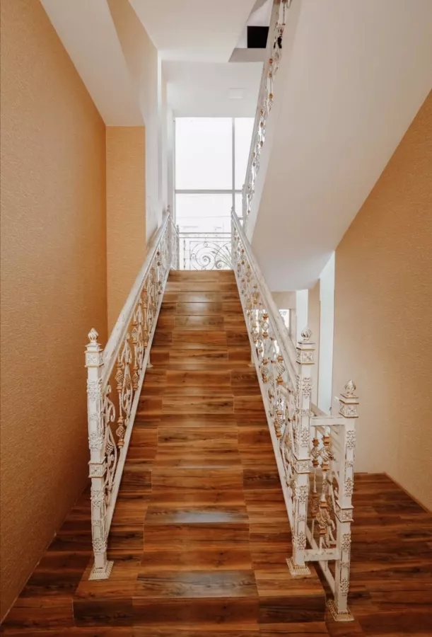 Салон красоты SResidence(სილამაზის სალონიS Residence) в Тбилиси: Визажист, Салон красоты, Маникюр, Массаж, Красота,
