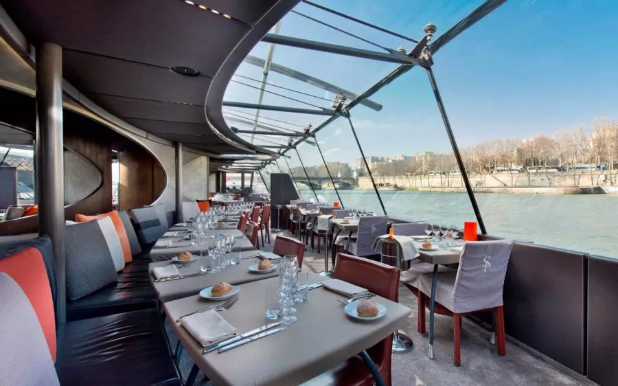 BATEAUX PARISIENS - S.E.V.P.T.E в Париже: Круизы, Водные развлечения, Часовые круизы, Вечерние круизы, Круизы с ужином,