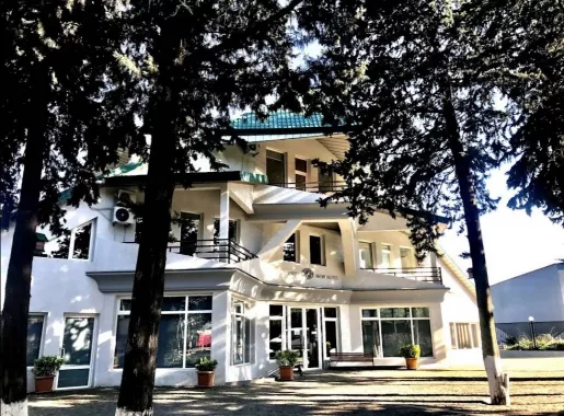 Отель "New Hotel" (სასტუმრო"ახალი სასტუმრო")