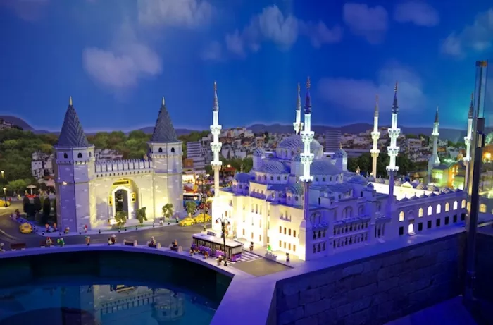 Стамбульский Леголенд (Legoland Discovery Center ) в Стамбуле