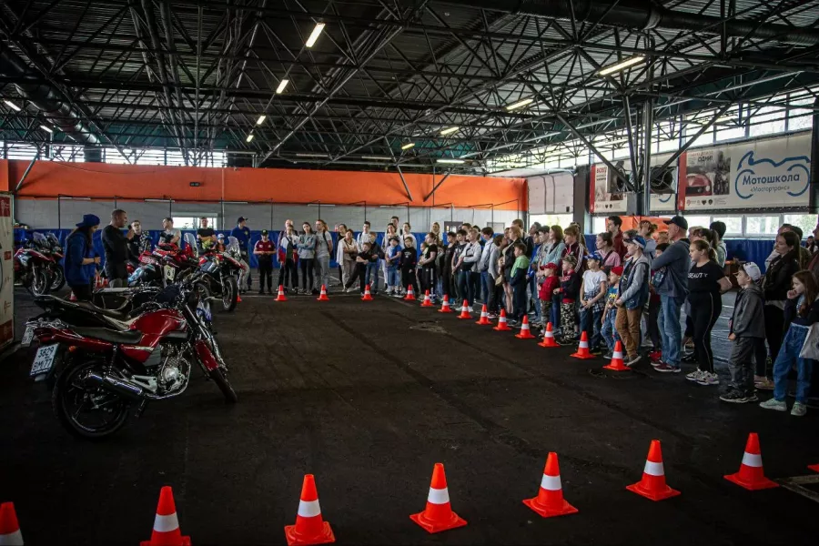 Мотошкола Мосгортранс в Москве: Мотшкола , Мотоциклы, Мотодром, Автошкола, Мотоспорт,