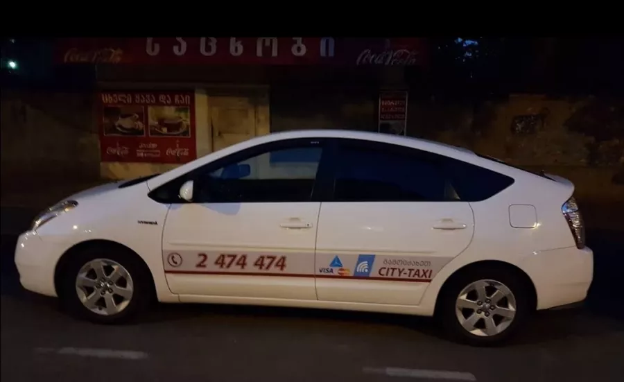 Таксопарк Tbilisi Taxi (ტაქსის კომპანია თბილისი ტაქსი) в Тбилиси: Автомобиль, Разное,
