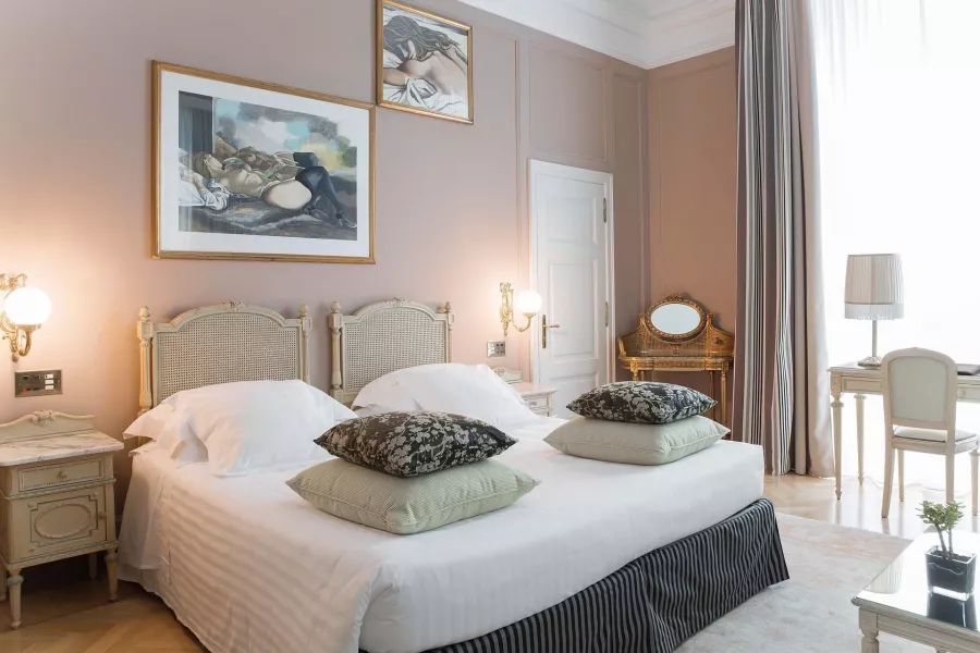 Отель Grand Hotel et de Milan 5* в Милане: Отель с историей , Атмосферный отель , Гармоничные комнаты , Банкет-зал , Частные мероприятия, Конференц-зал, Ресторан,