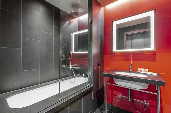 Отель Hotel Glam Milano 4* в Милане: Отель в центре , Итальянская кухня , Уютные номер, Стильный отель , Конференц-зал, Ресторан,