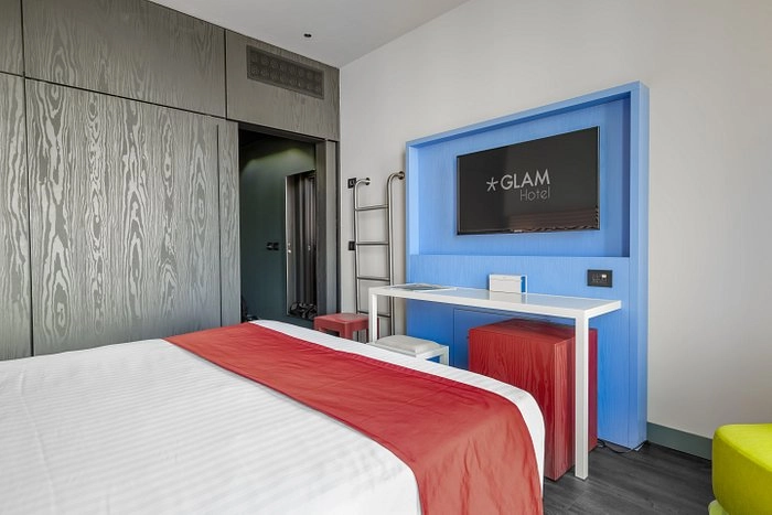 Отель Hotel Glam Milano 4* в Милане: Отель в центре , Итальянская кухня , Уютные номер, Стильный отель , Конференц-зал, Ресторан,