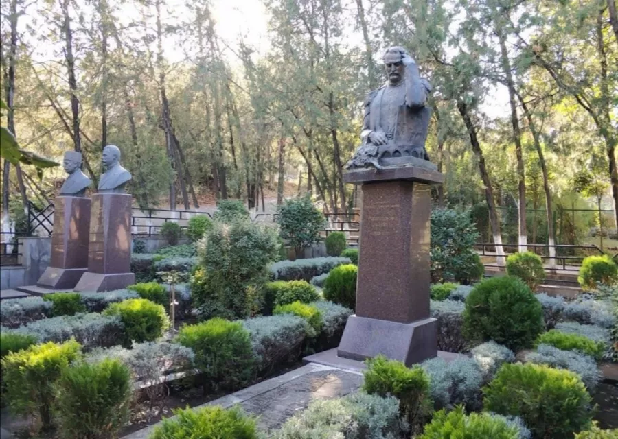 Тбилисский ботанический сад (თბილისის ბოტანიკური ბაღი) в Тбилиси: Чилим, Природа, Можно С Животными, Походы, Пикник,