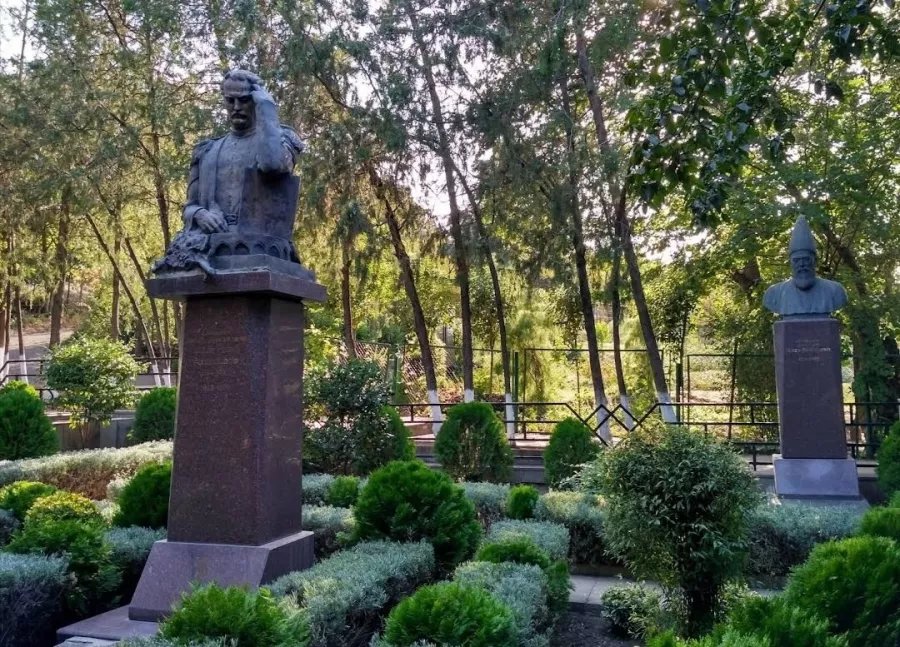 Тбилисский ботанический сад (თბილისის ბოტანიკური ბაღი) в Тбилиси: Чилим, Природа, Можно С Животными, Походы, Пикник,