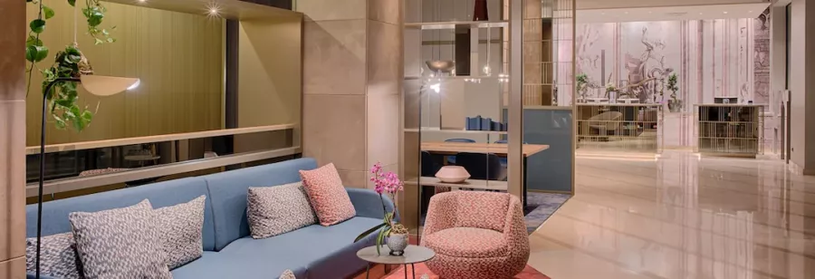 Отель Nh Milano Touring 4* в Милане: Тренажерный зал , Уютные номера, Дизайнерские номера , Конференц-залы , Отель, Ресторан,