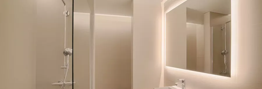 Отель Nh Milano Touring 4* в Милане: Тренажерный зал , Уютные номера, Дизайнерские номера , Конференц-залы , Отель, Ресторан,