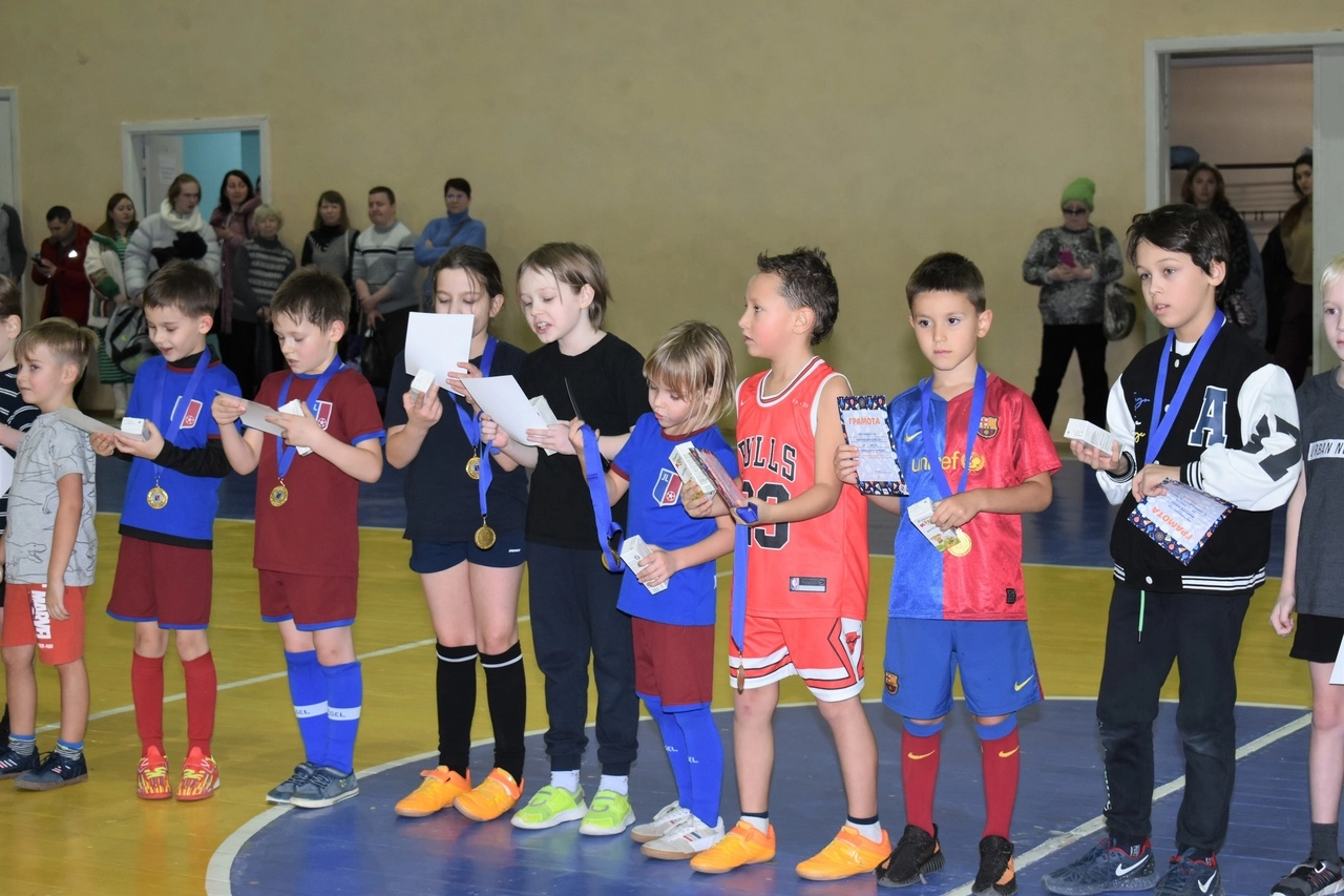 Футбольная школа - "Юная Лига"