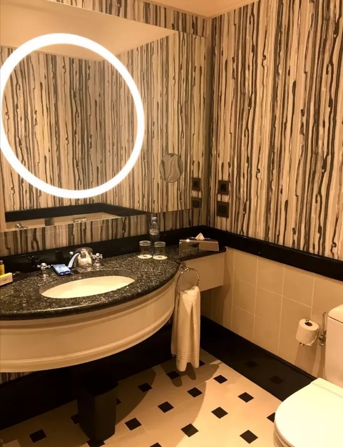 Отель Tbilisi Marriott (სასტუმრო თბილისი მარიოტი) в Тбилиси: Отель, Чилим, Пять Звёзд, Сауна,