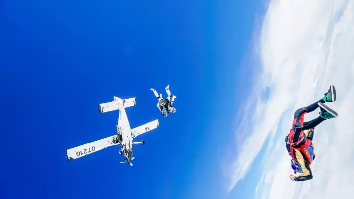 Прыжки с парашютом