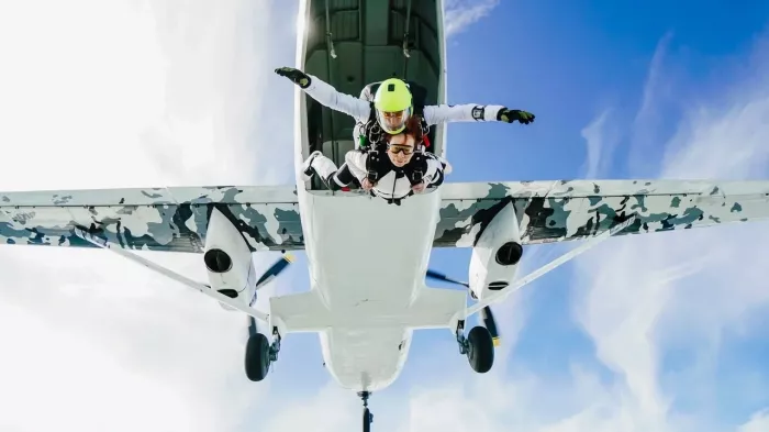 Прыжки с парашютом
