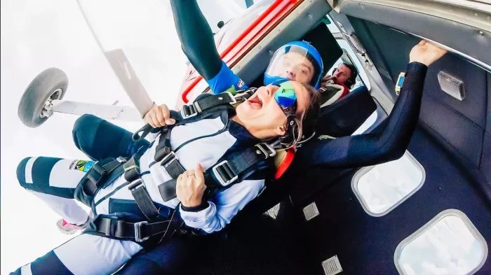 Прыжки с парашютом