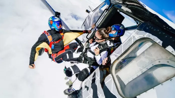 Прыжки с парашютом